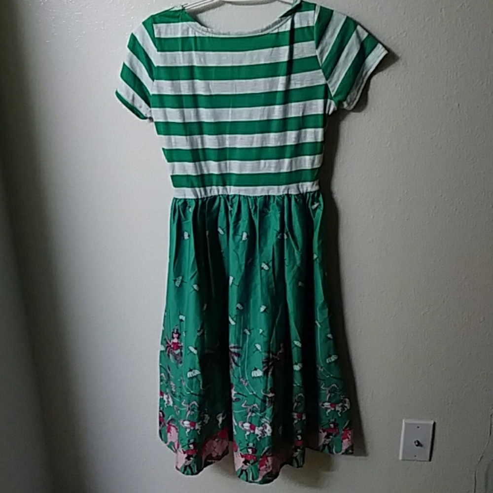 Dress - Picture 4 of 4